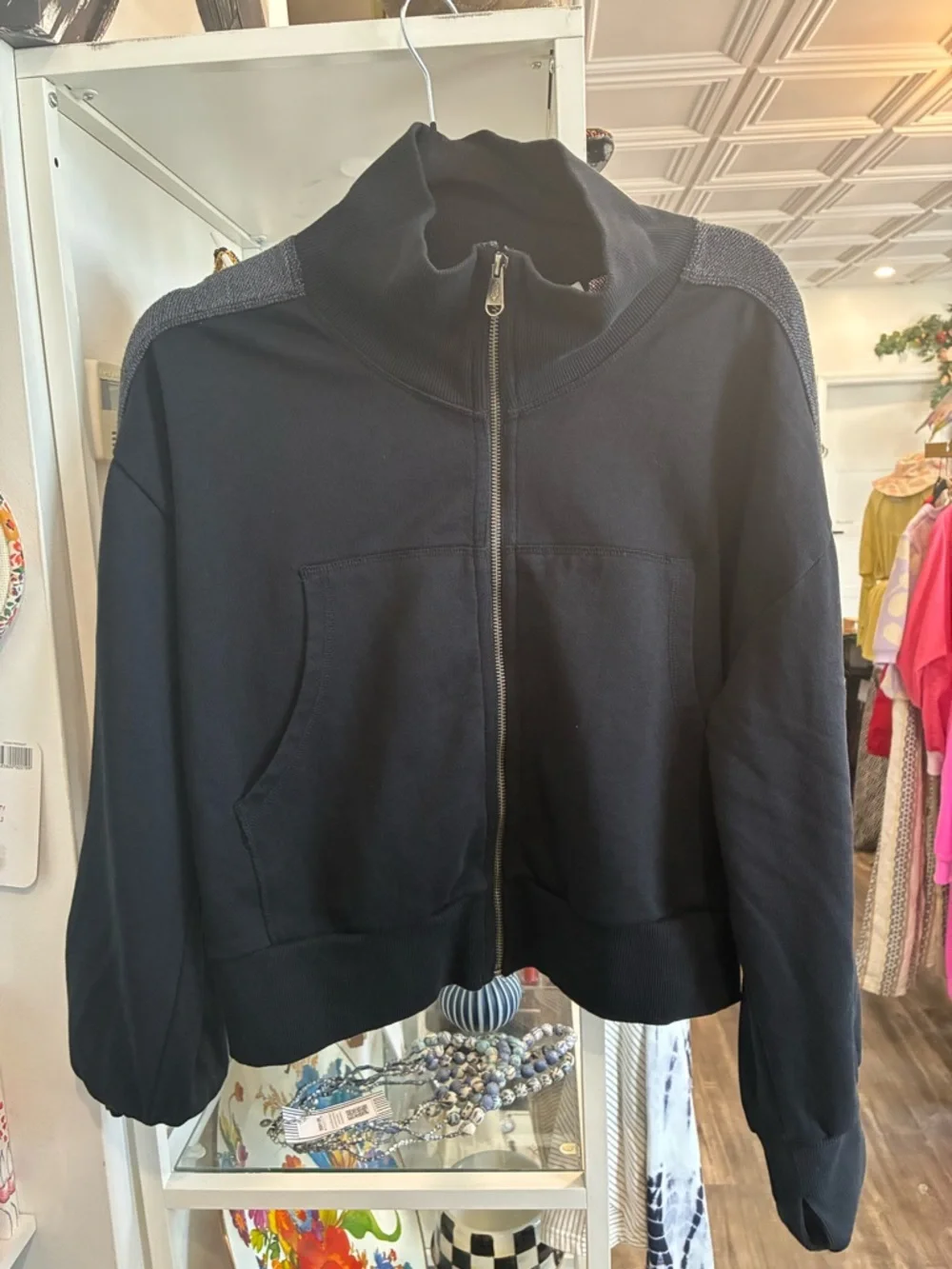 Free People Movement Black Zip-Up Crop Jacket with Cream Ribbing size S - Picture 4 of 6